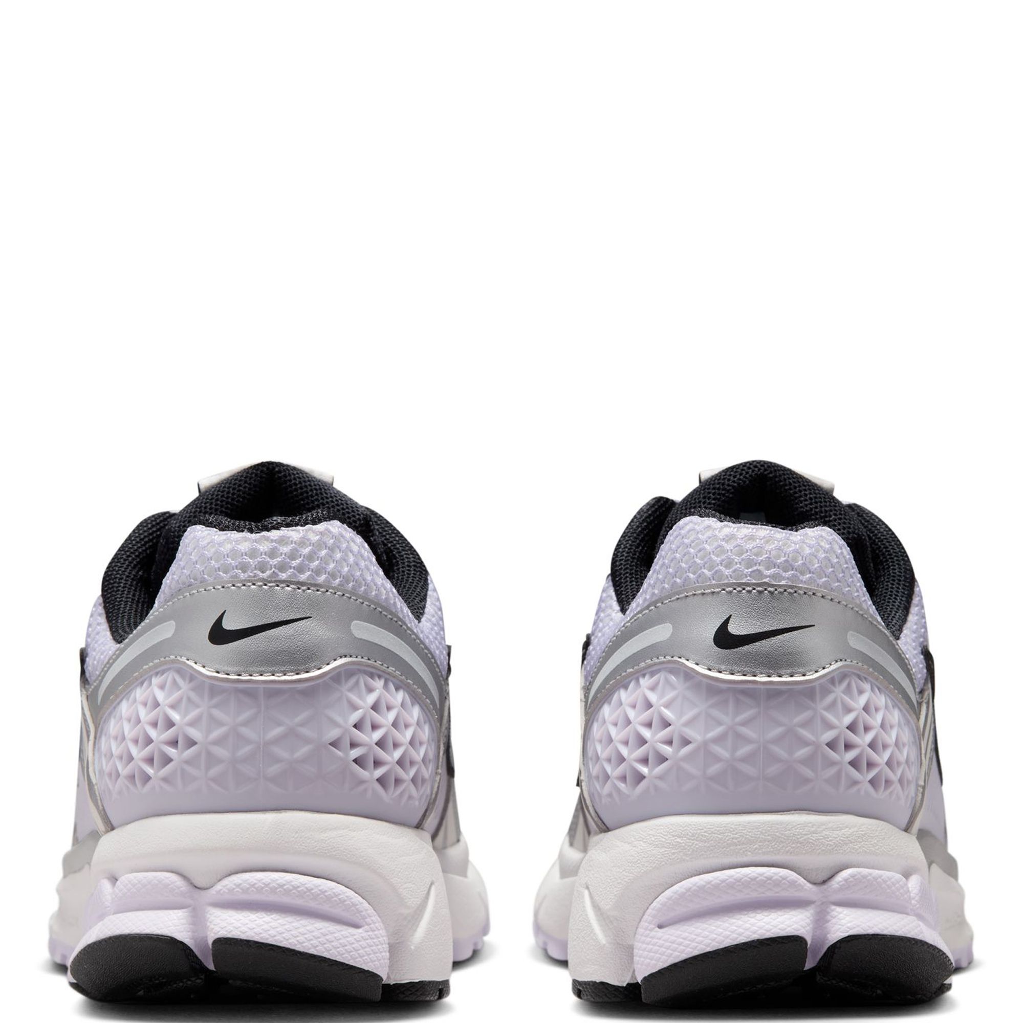 【NIKE】ズームボメロ5 IB7253-500 レディース スニーカー Buy Nike Zoom Vomero 5 Women's Shoes - Barely Grape/Photon