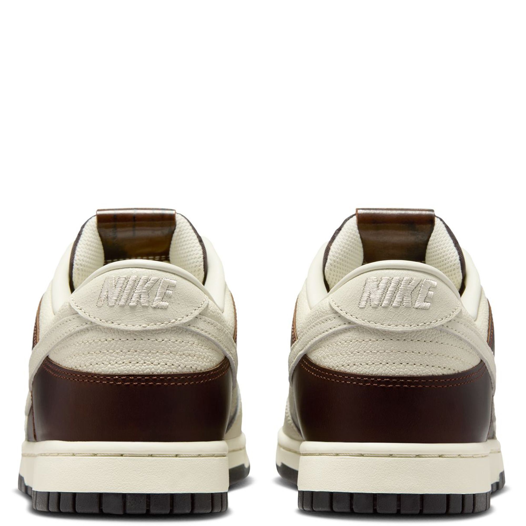 NIKE Dunk Low Retro IH7333 200 - Shiekh