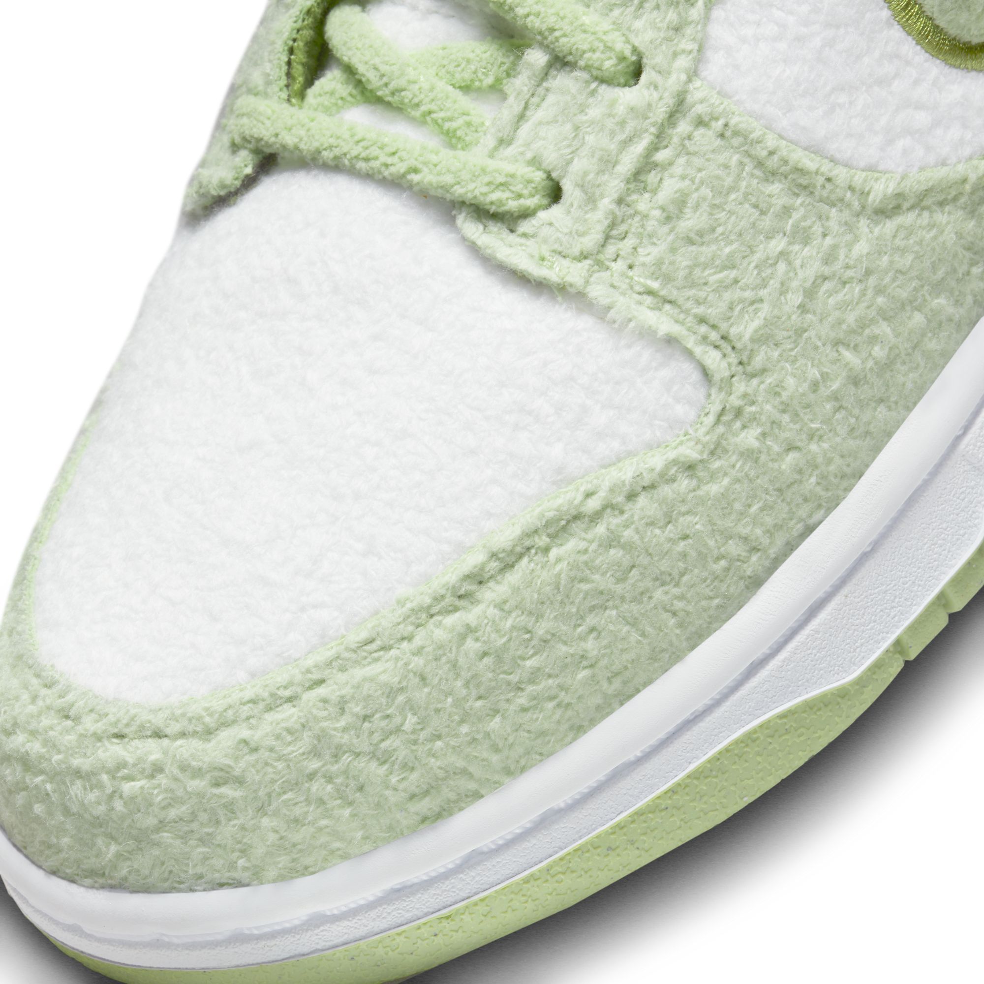 NIKE Dunk Low SE DQ7579 300 - Shiekh