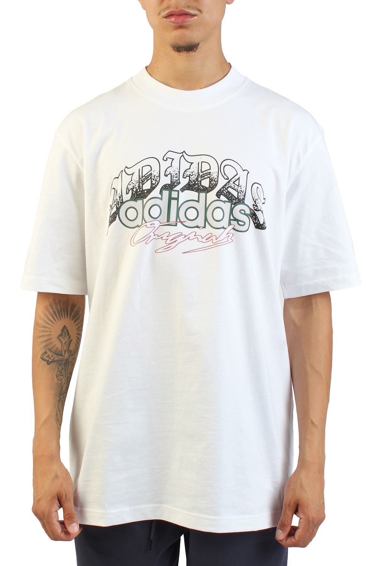 AIM ホワイトTシャツ ファンクラブ ADIDAS GFX T-Shirt KE0136 - Shiekh