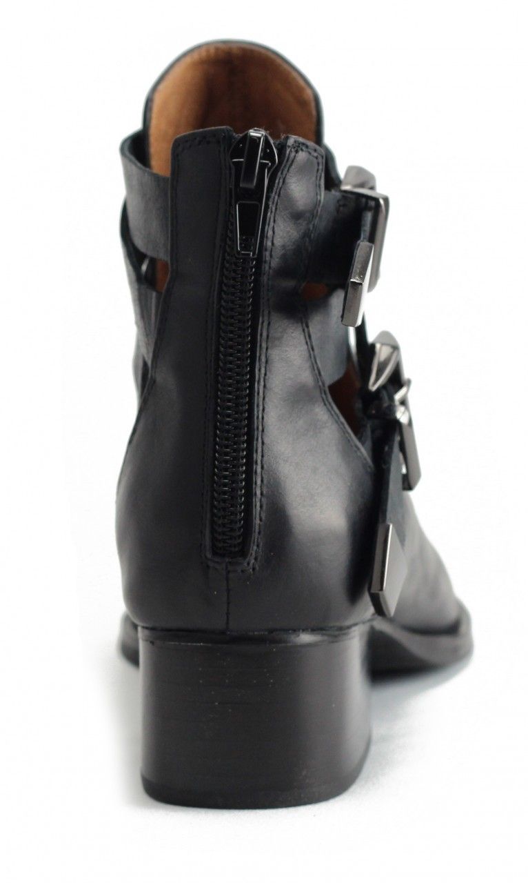 JEFFREY CAMPBELL Jeffrey Campbell: Everly Black Ankle Boot EVERLY