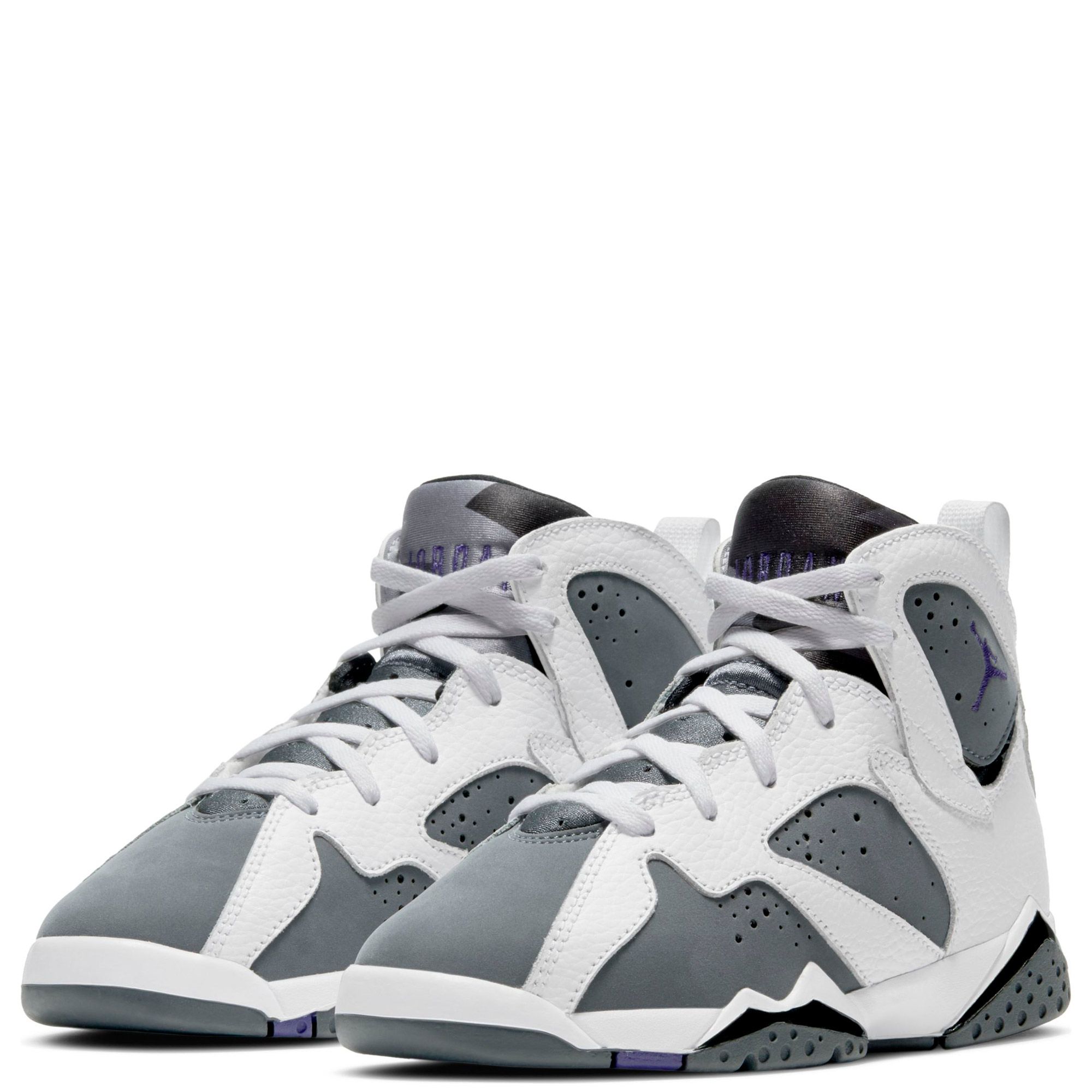 grey and white 7s
