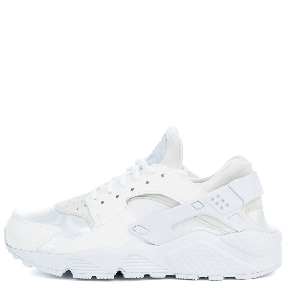 white nike air huarache