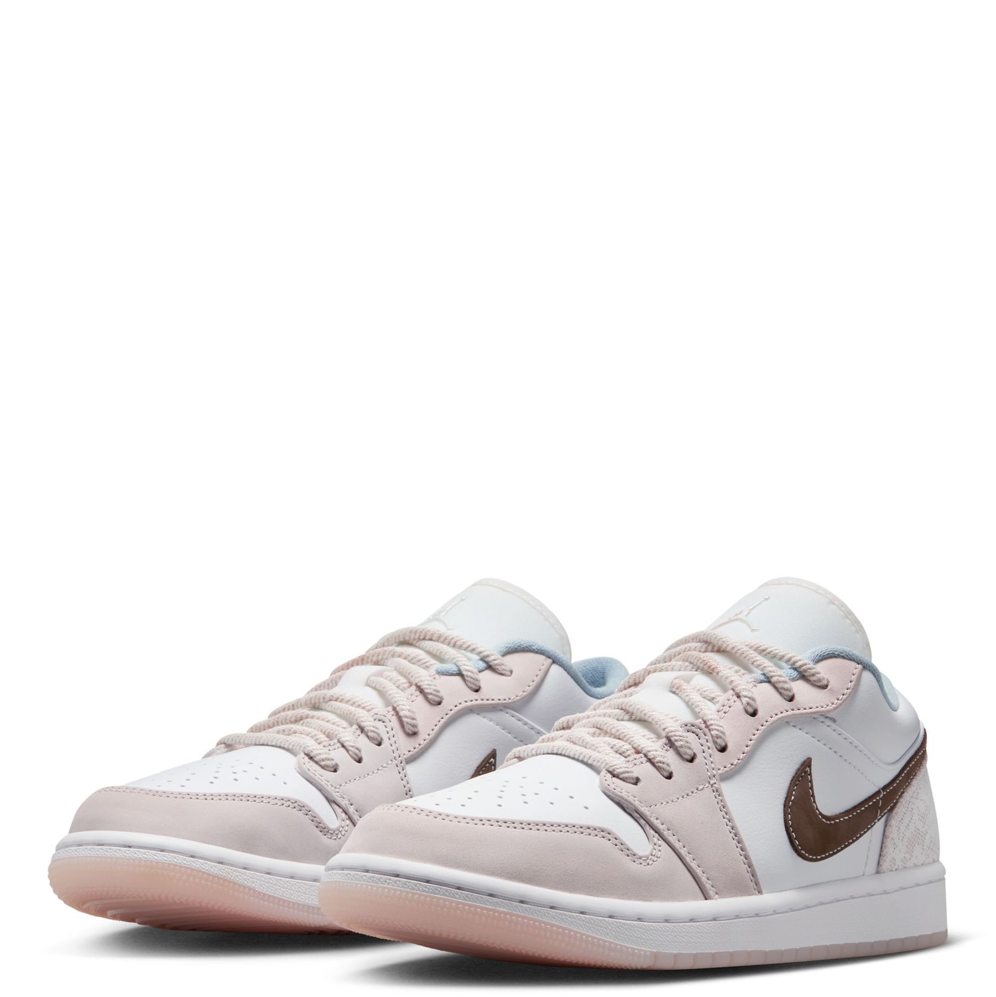 JORDAN Women's Air 1 Low IB8859 101 - Shiekh