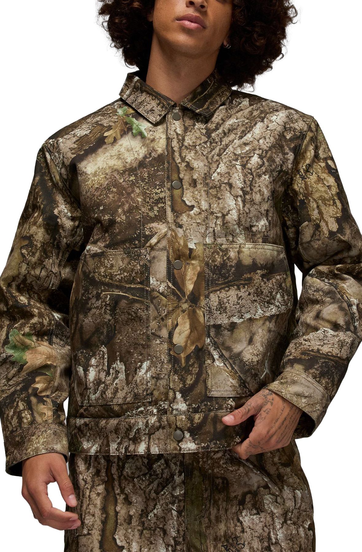 JORDAN Flight Chicago Realtree Jacket HV0649 222 - Shiekh