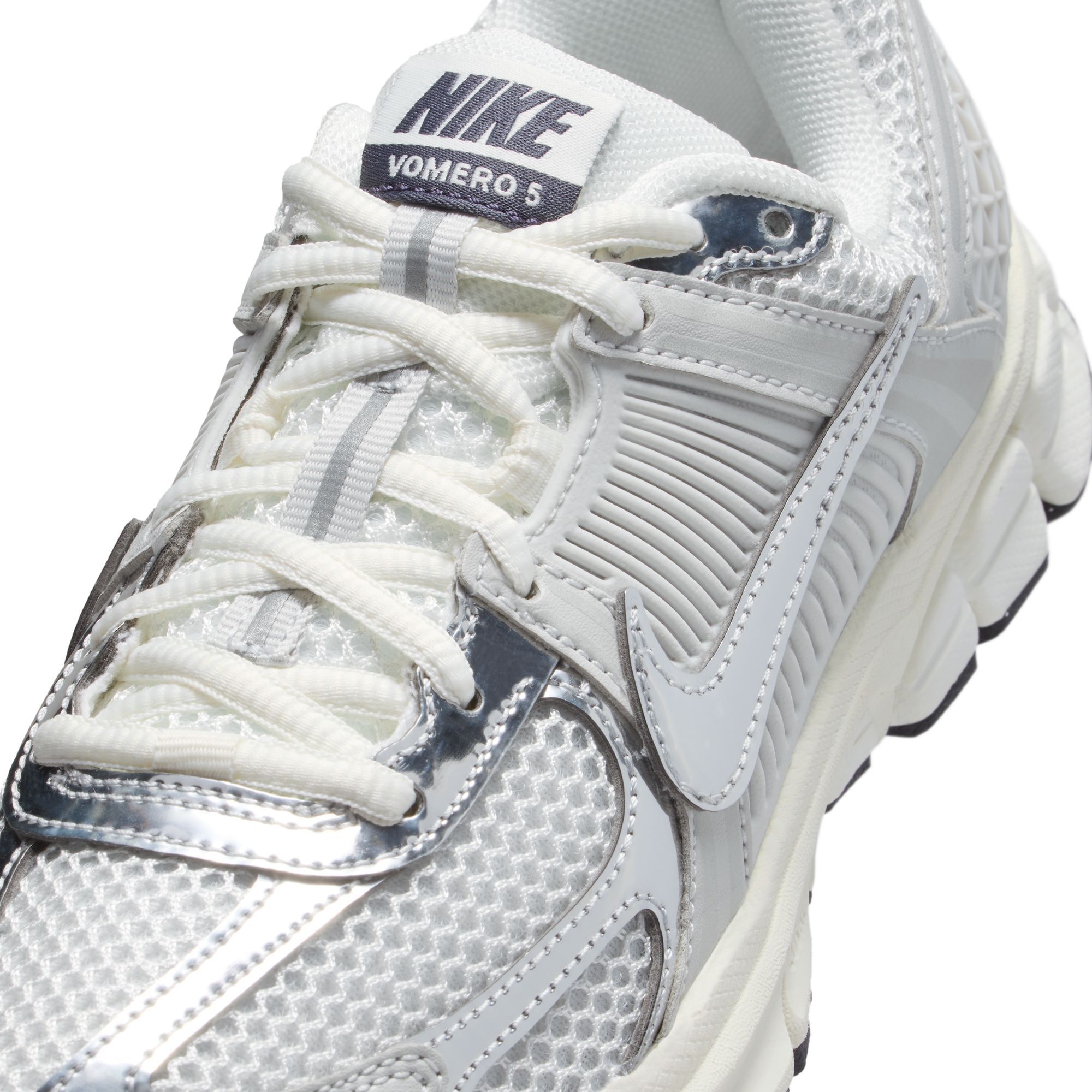 NIKE Grade-School Vomero 5 IM9467 001 - Shiekh