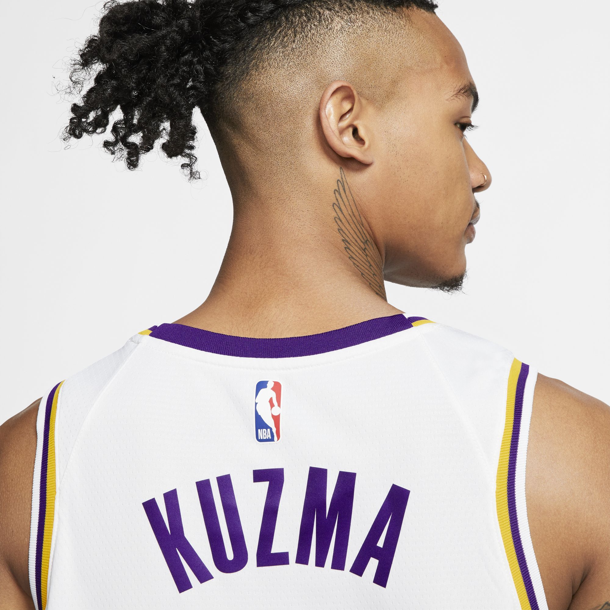 kyle kuzma purple jersey