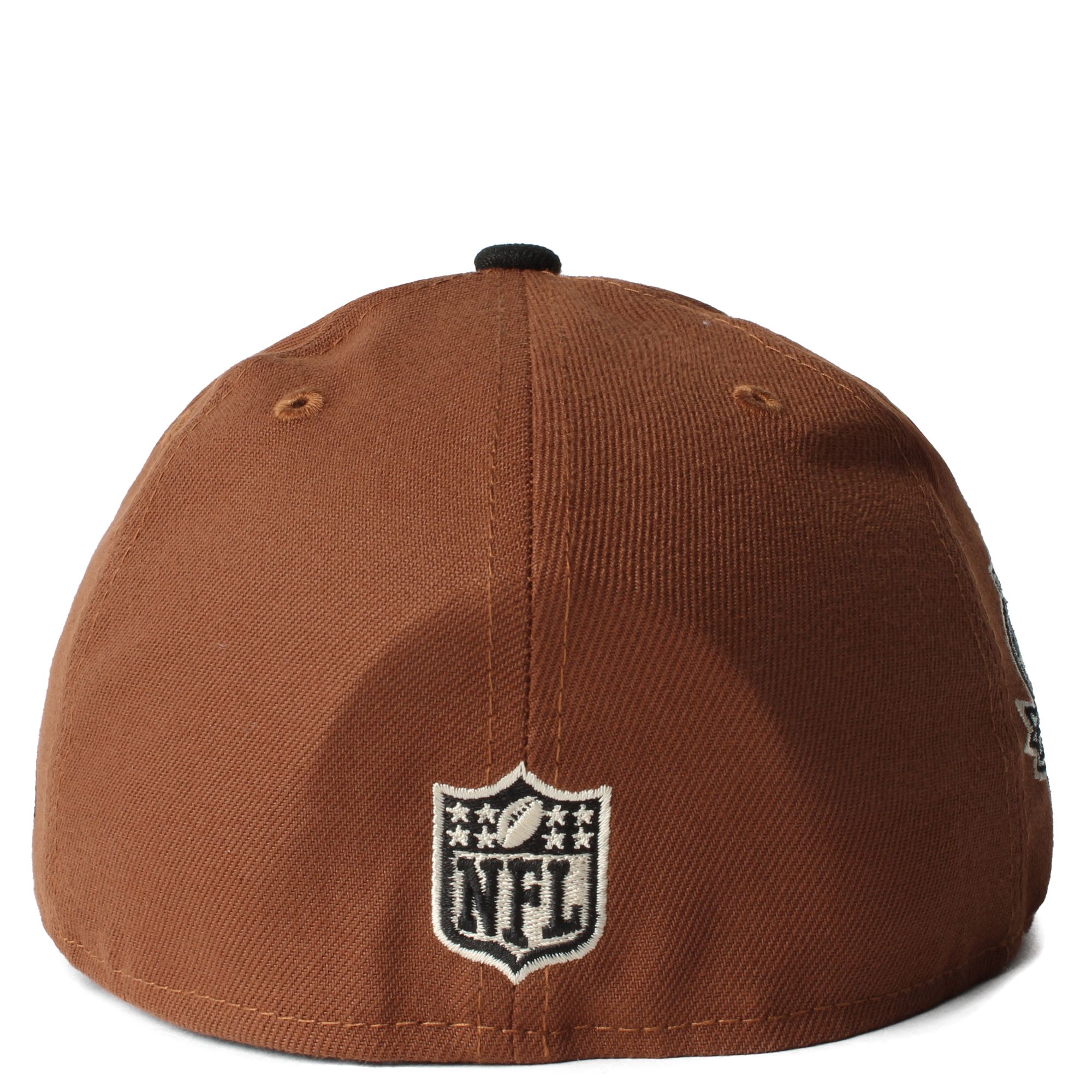 brown fitted hat outfits