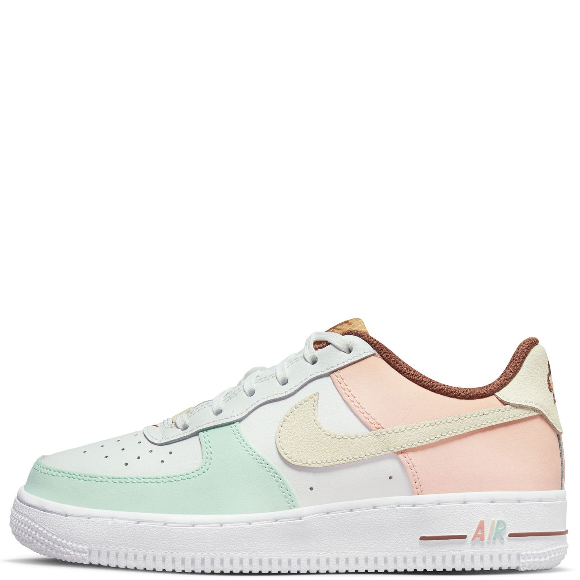 Nike Big Kids Air Force 1 Lv8 (Gs) (white / coconut milk-mint foam)