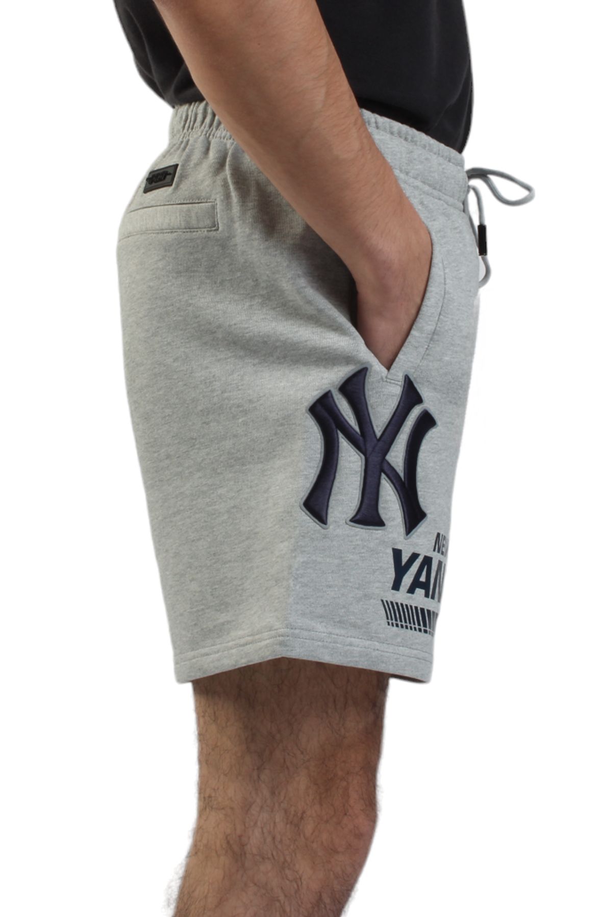 PRO STANDARD Yankees Fast Lane Shorts LNY3314545-HGR - Shiekh PRO STANDARD Yankees Fast Lane Shorts LNY3314545-HGR - Shiekh