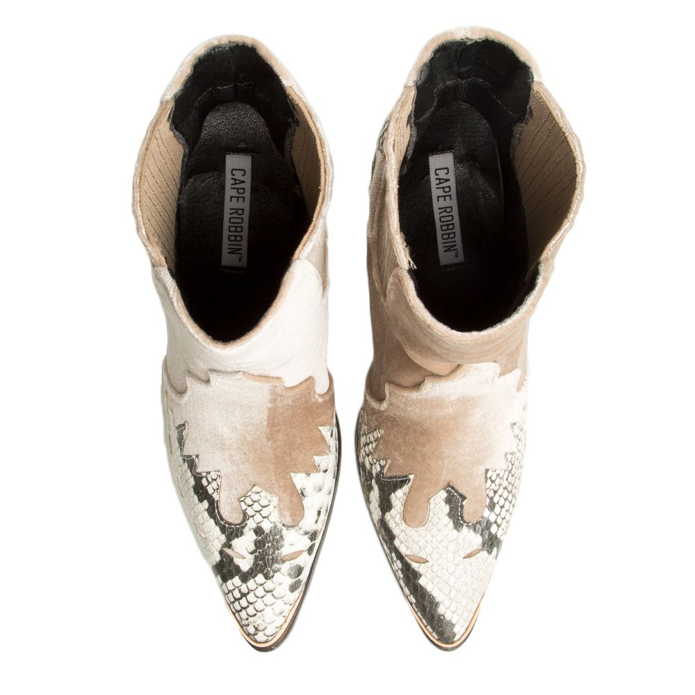cape robbin snakeskin boots