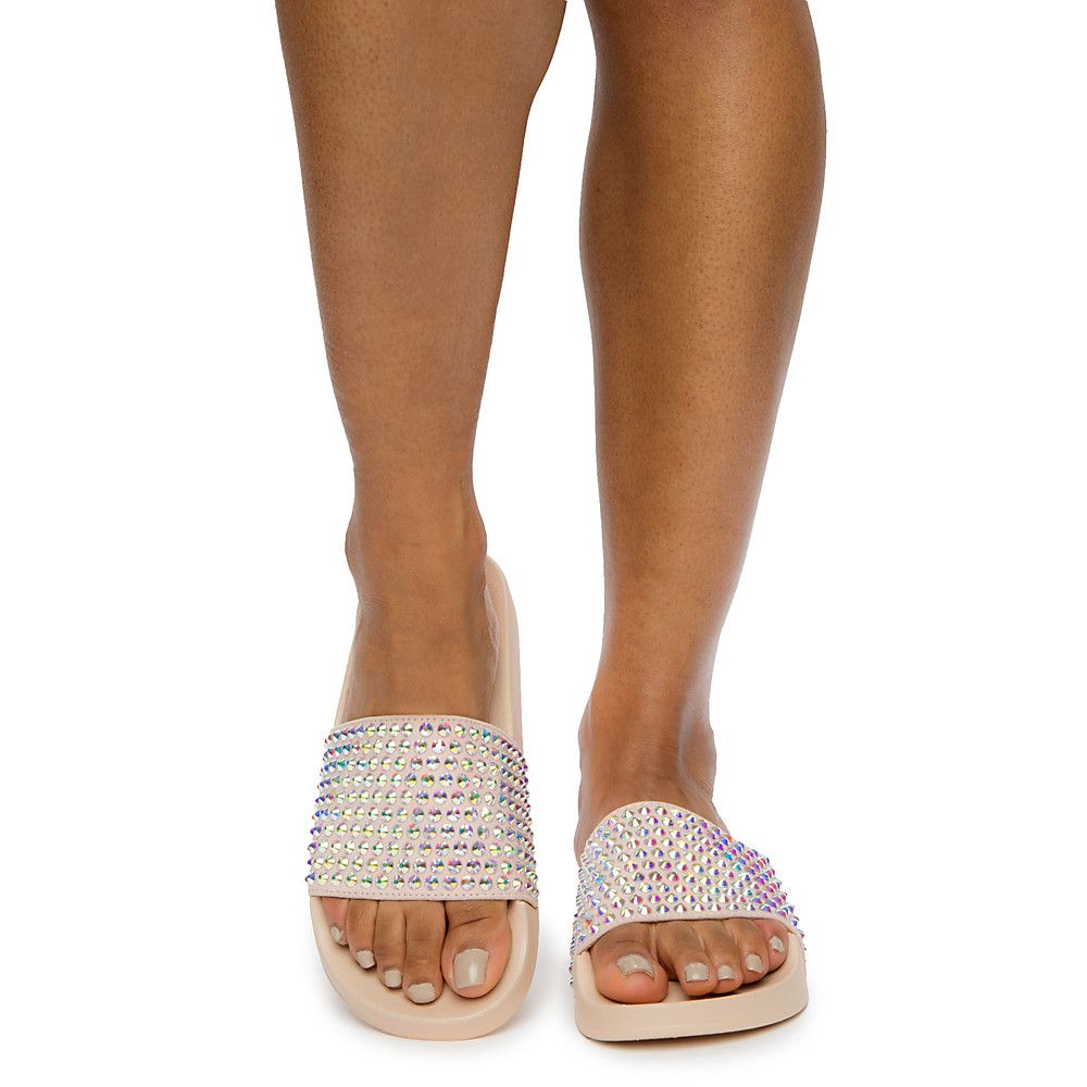 slides nude