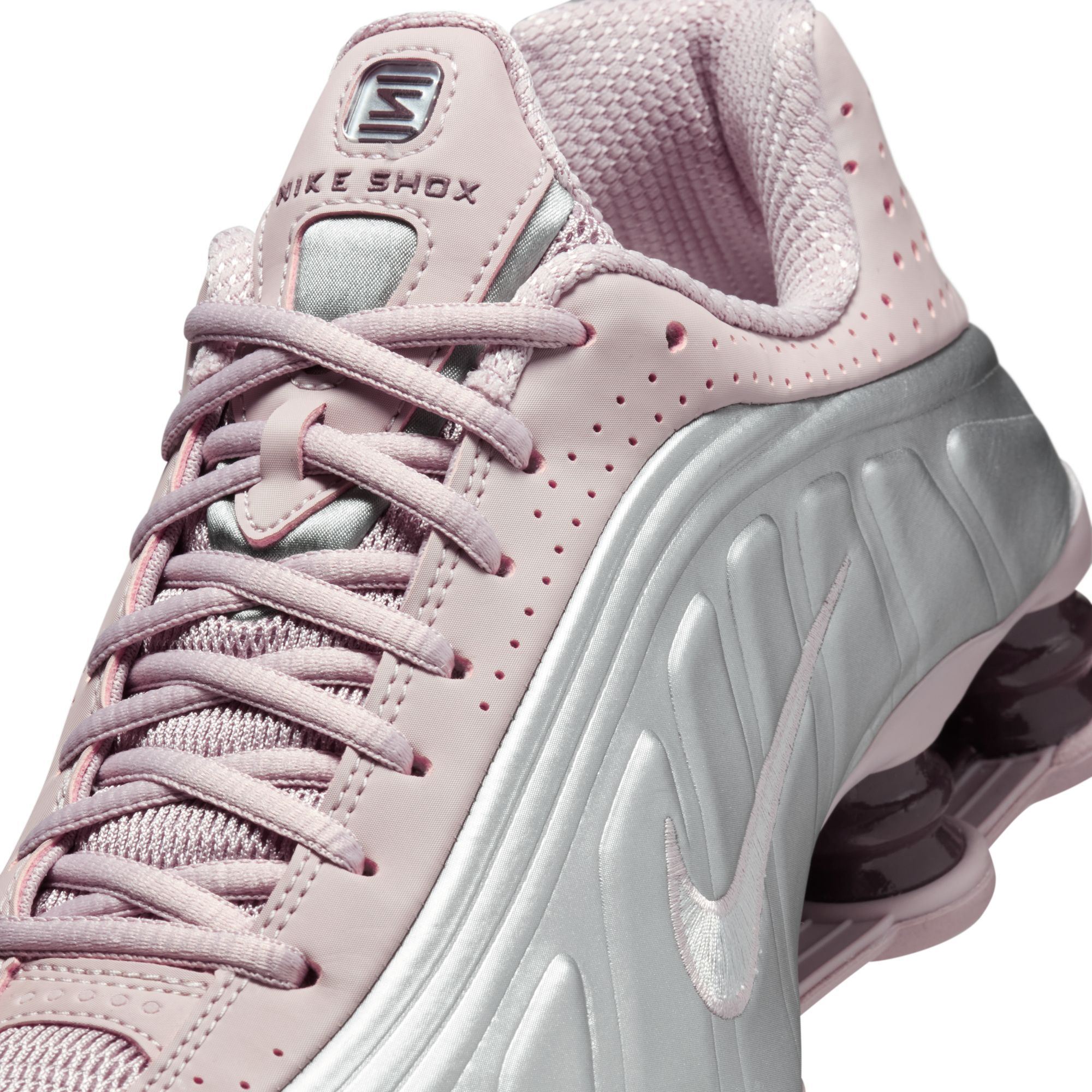 NIKE Women's Shox R4 AR3565 601 - Shiekh