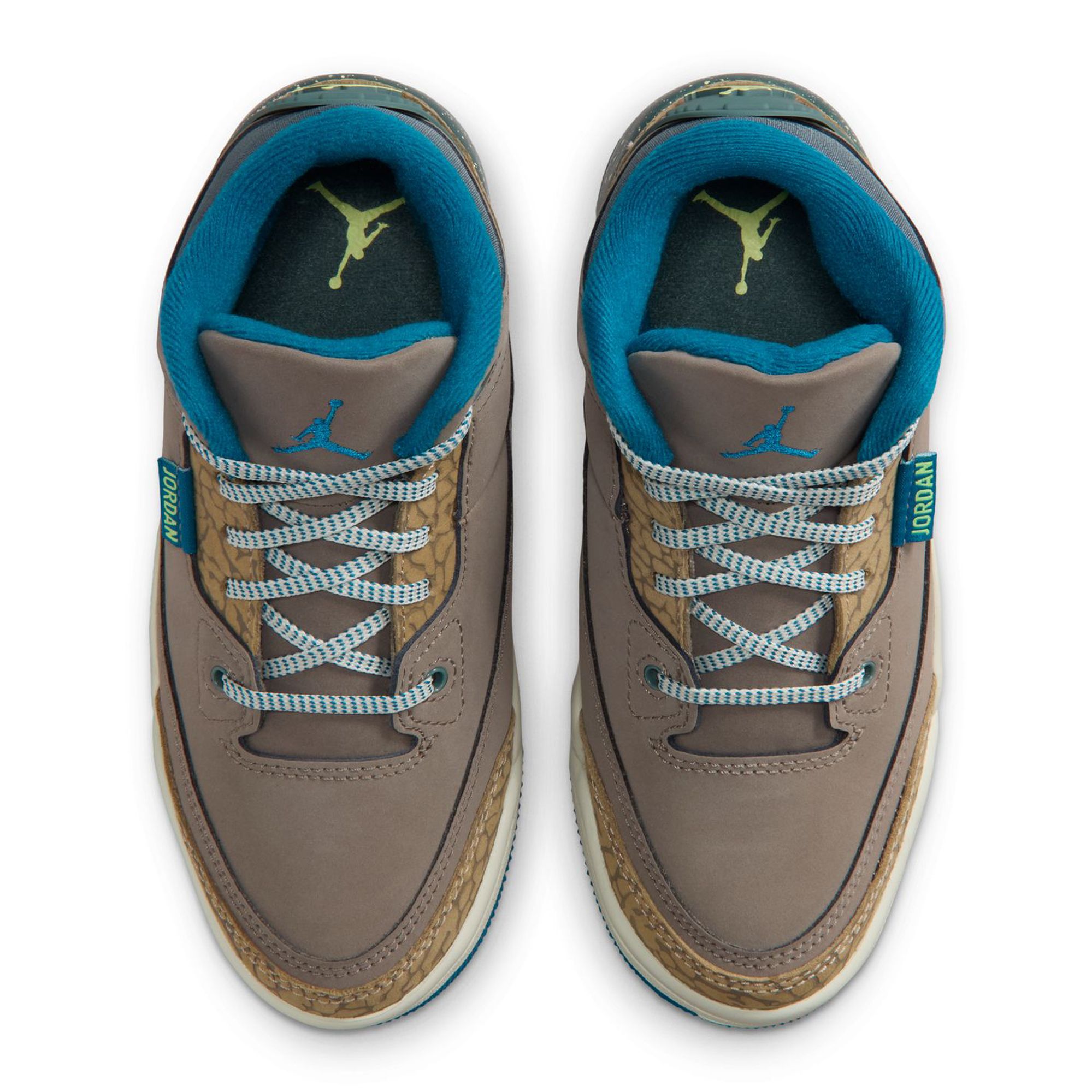ILL　オリーブJ51.J53セット JORDAN Pre-School 3 Retro IB7064 001 - Shiekh