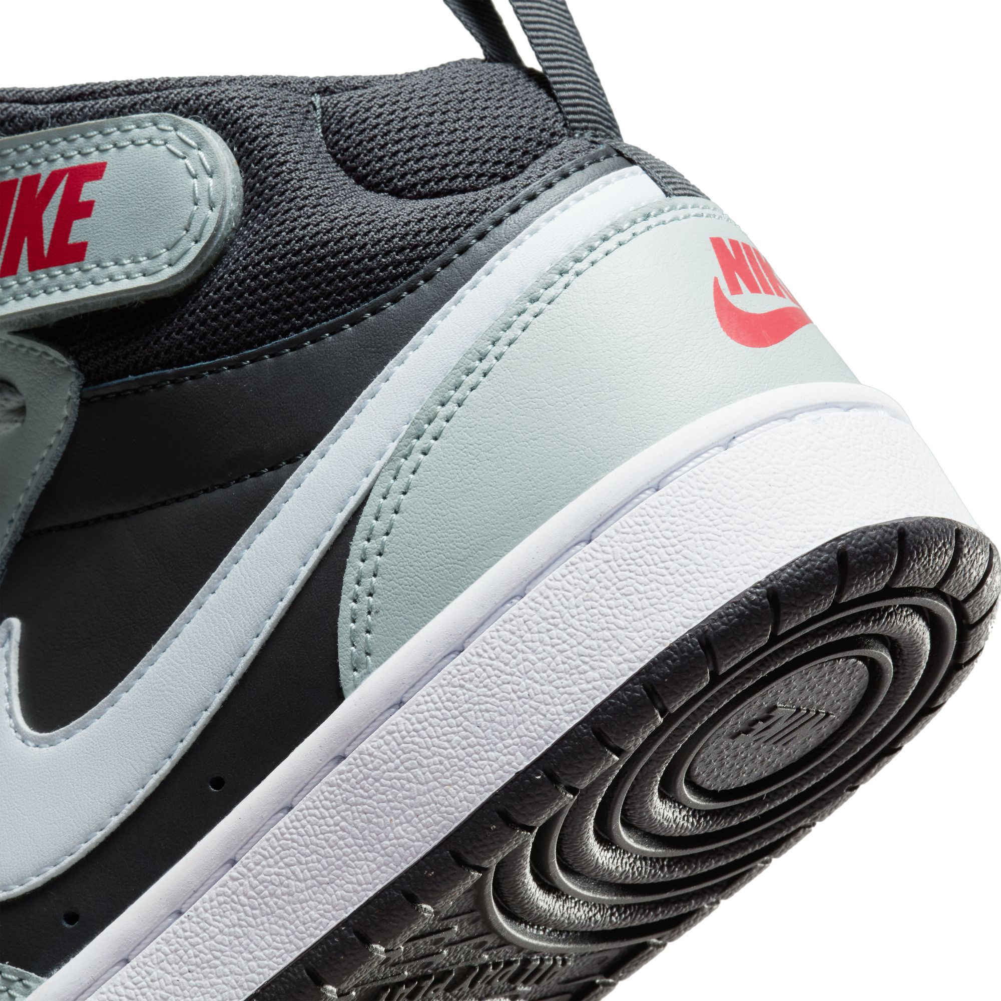 Scarpe NIKE - Court Borough Mid 2 (GS) CD7782 003 Black/University Red/White - Unisex | escarpe.it