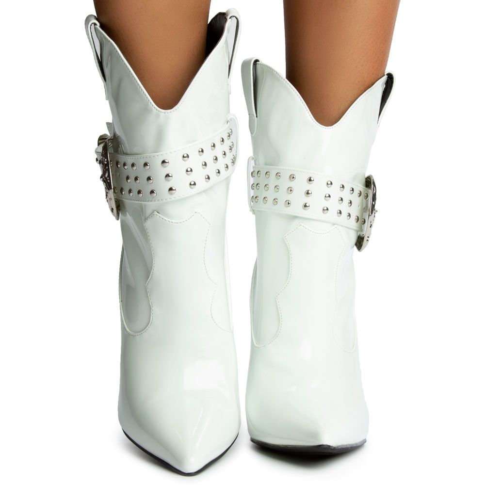 zydeco pointy toe buckle booties