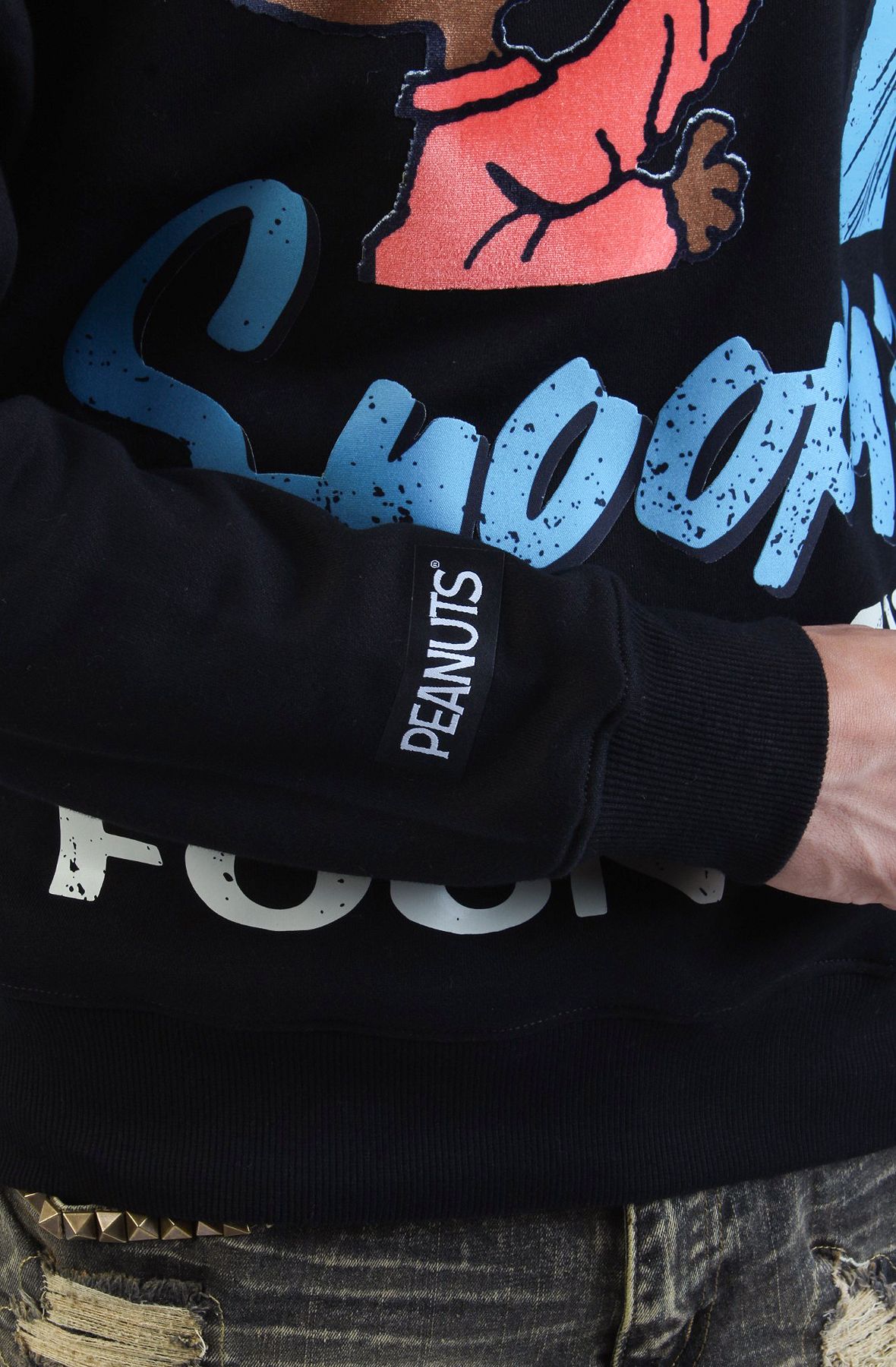 MAXIMA Snoopy Soda Fountain Crewneck PN50347-BLK - Shiekh