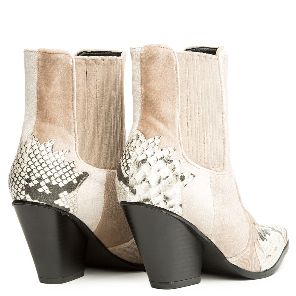 cape robbin snakeskin boots