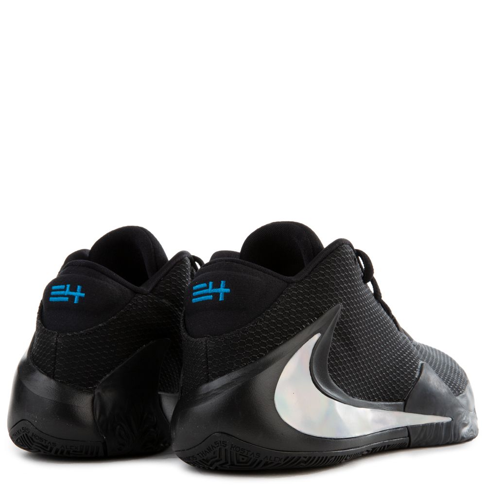 blue zoom freaks