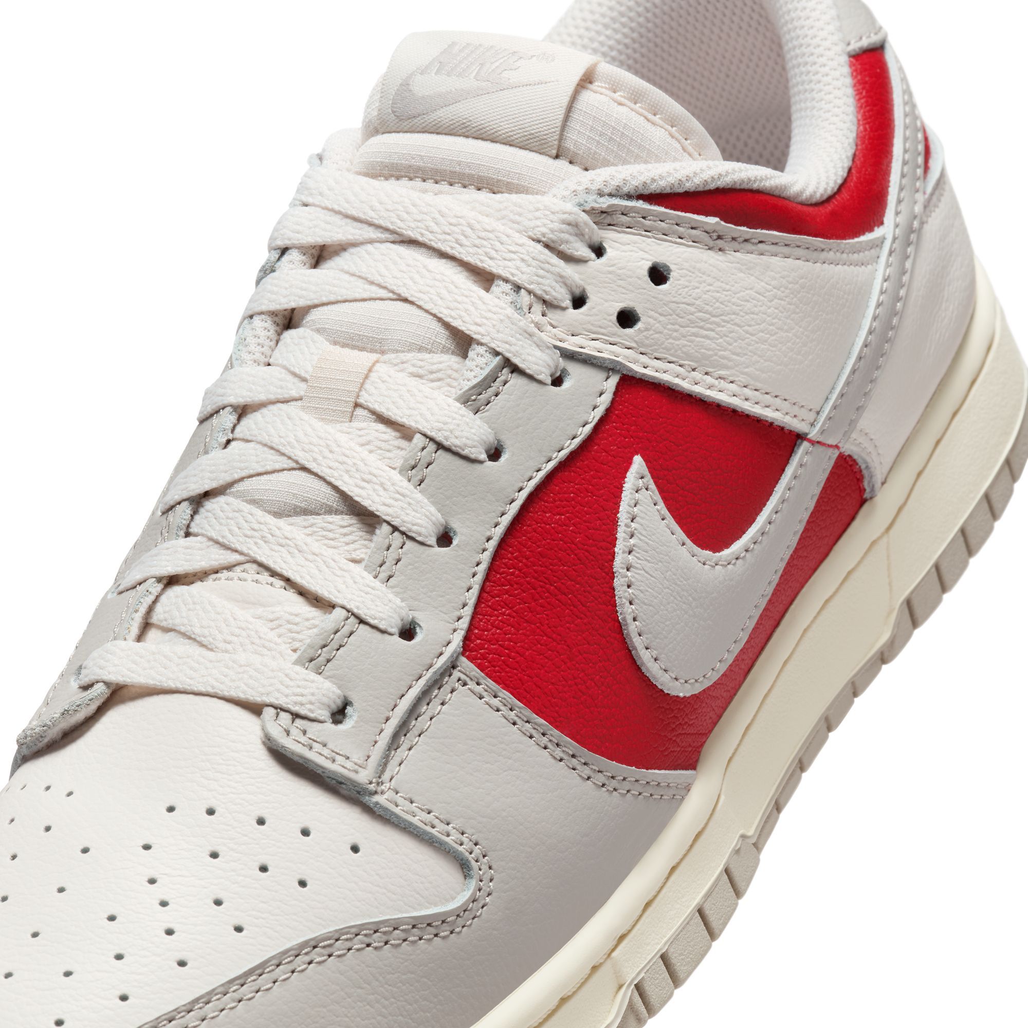 NIKE Dunk Low Retro HJ9093 030 - Shiekh