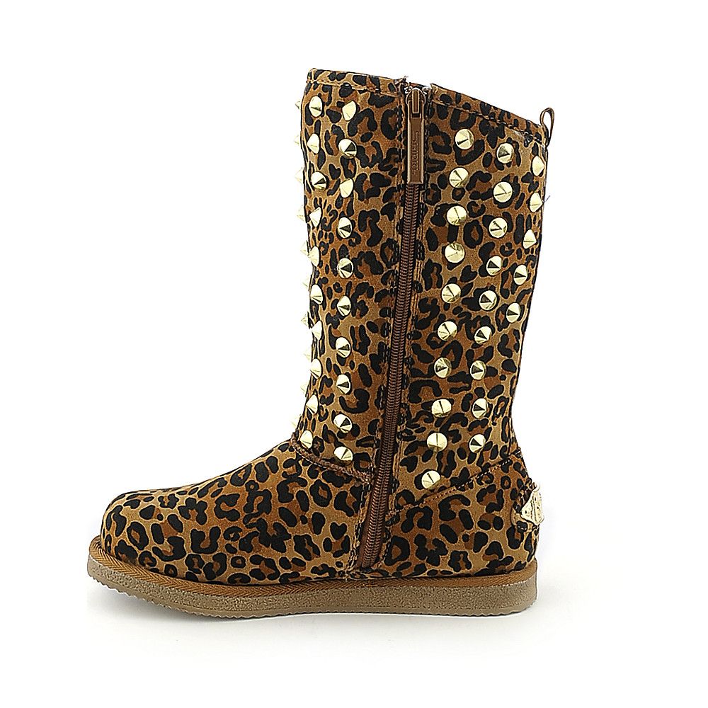 flat studded boots