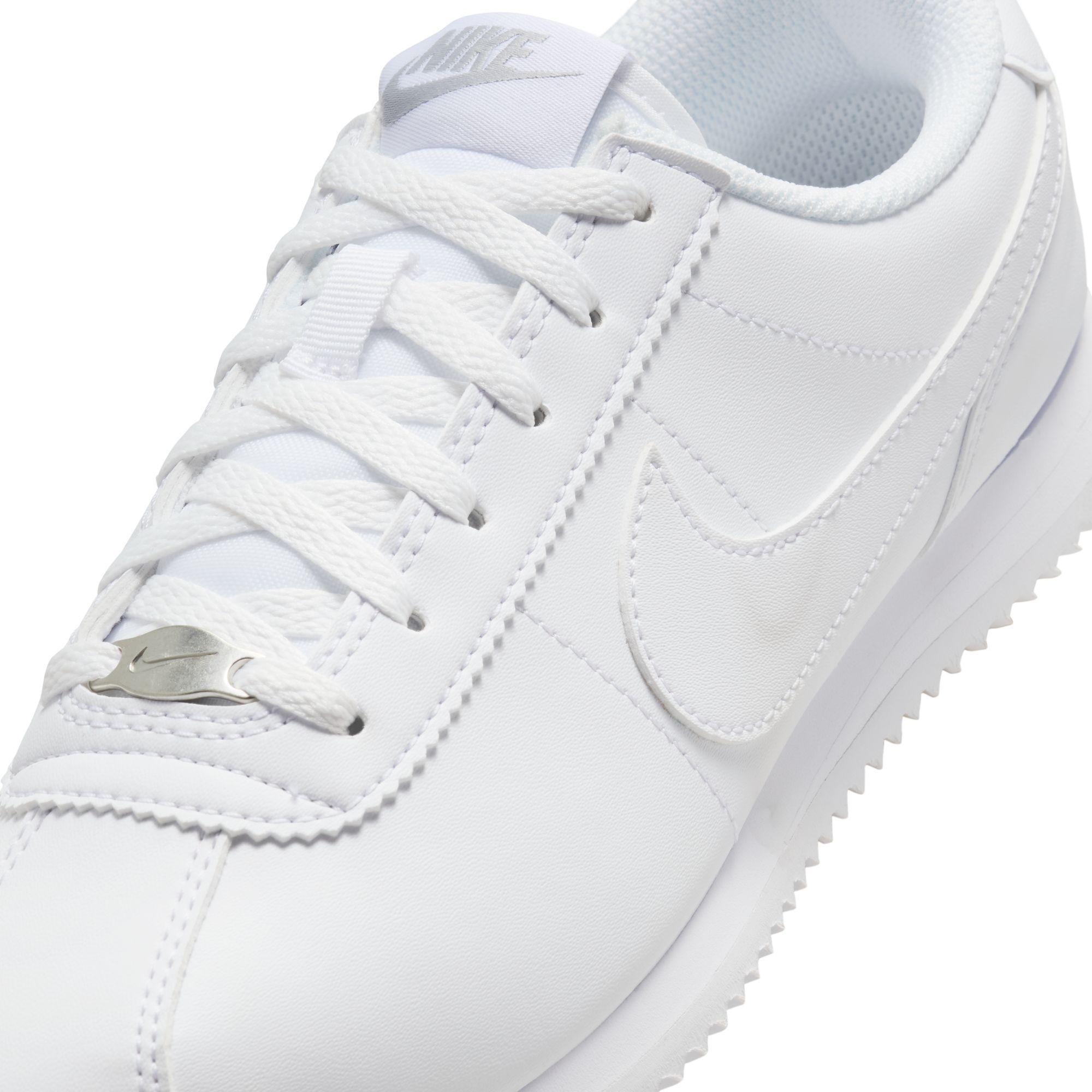 スニーカー nike cortez junior shoes DM0950-107 Nike Cortez Big Kids' Shoes. Nike.com