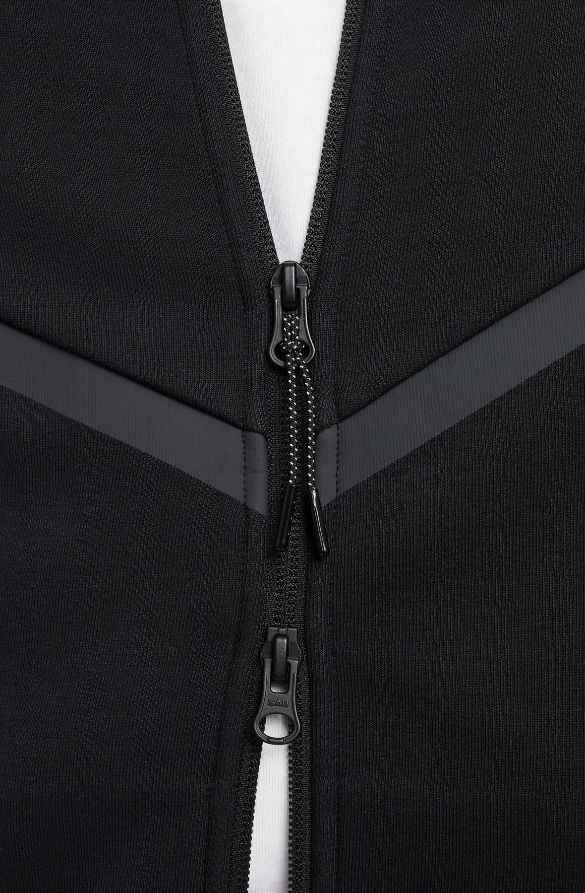 NIKE Tech Full-Zip Windrunner Hoodie HV0949 010 - Shiekh