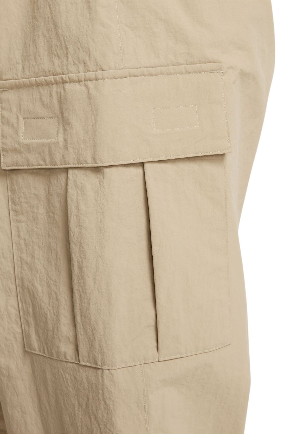 NIKE Woven Cargo Pants HJ1990 297 - Shiekh