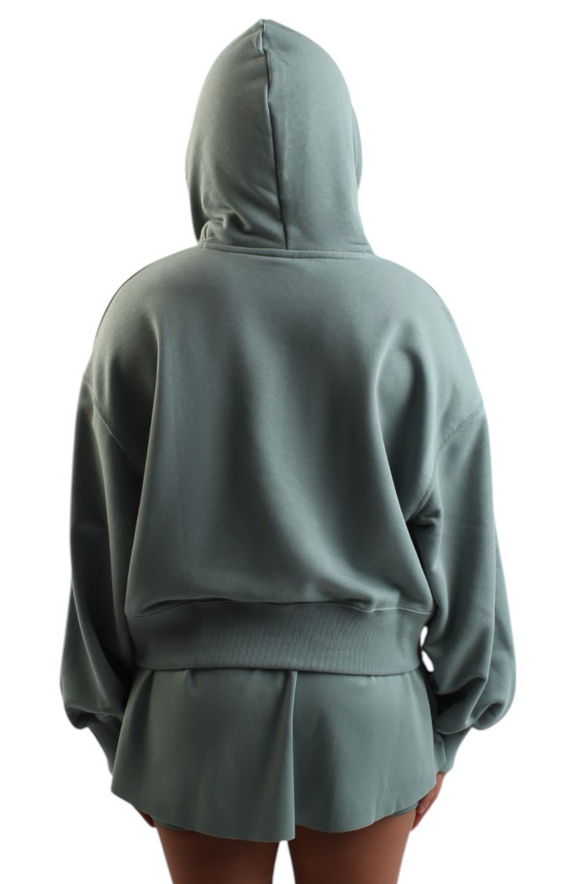 PUMA WARDROBE ESS Relaxed Cropped Hoodie 62974630 - Shiekh