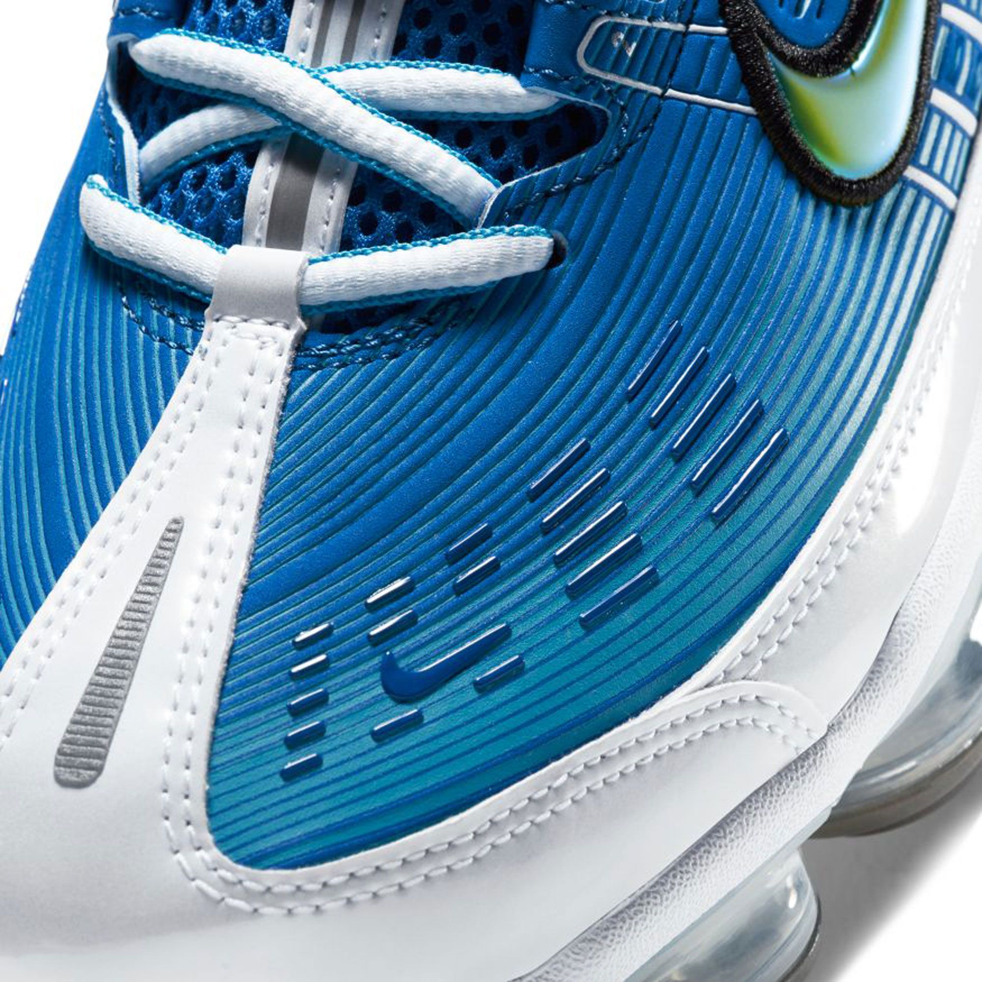 vapormax 360 white blue