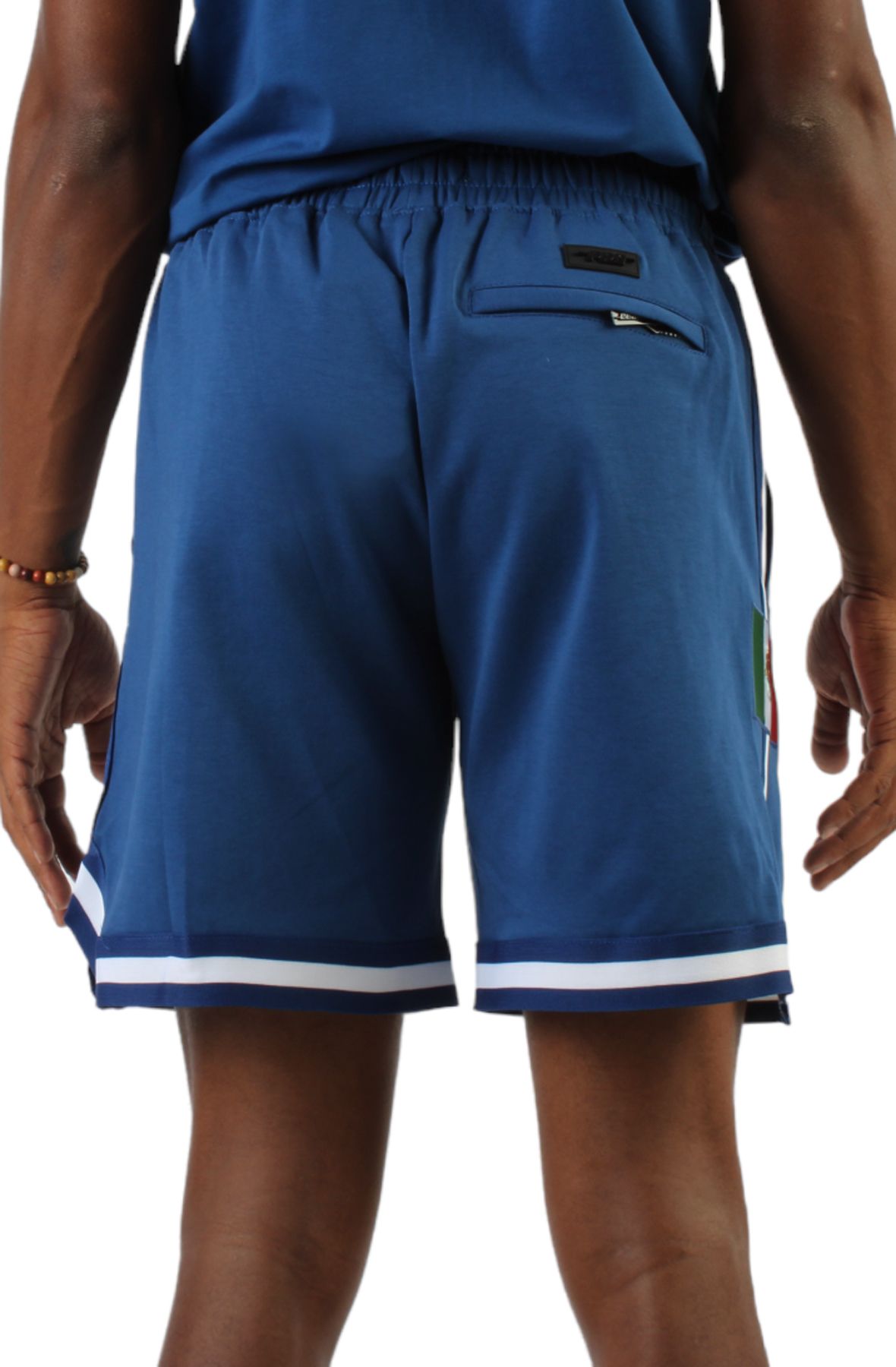 Them OG Dodger Blue Crispy shorts spotted 🌴💙 #KeepItCrisP @oic7