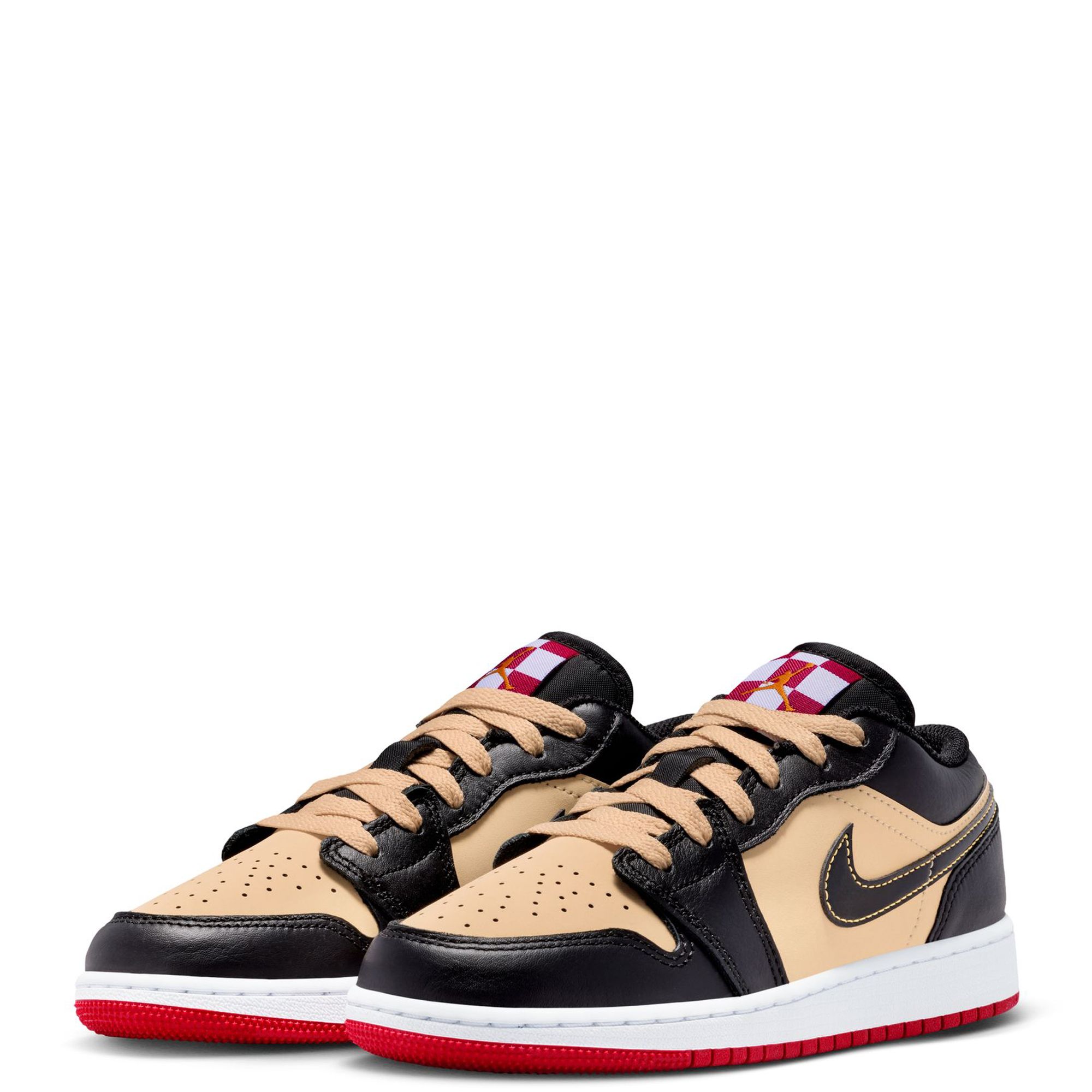 Air Jordan Grade School Retro 1 Low Se Gs Sneakers