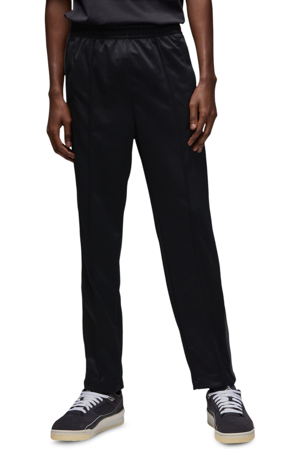 JORDAN Essentials Tracksuit Pants HF9341 010 - Shiekh JORDAN Essentials Tracksuit Pants HF9341 010 - Shiekh