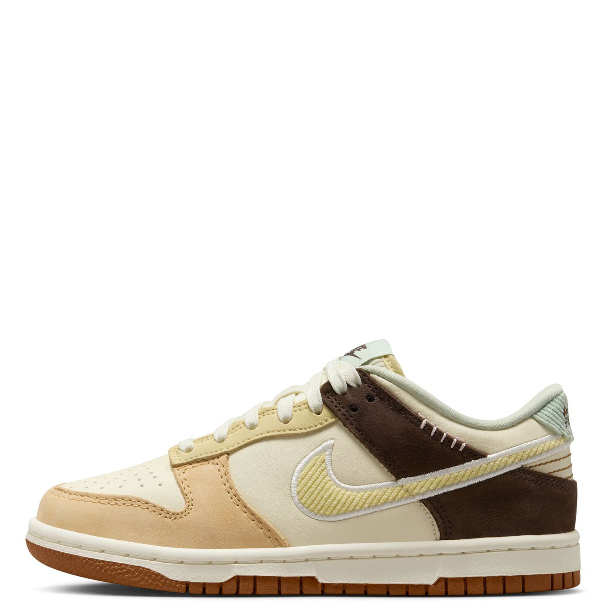 brown yellow dunks