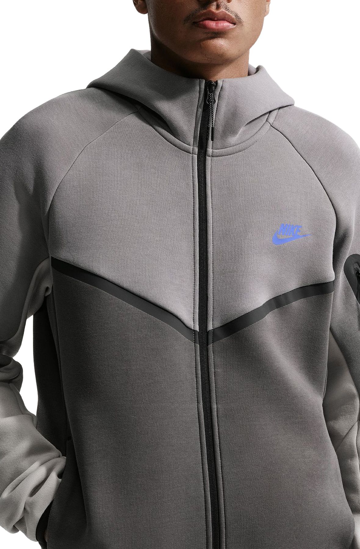 NIKE Tech Fleece Windrunner Full-Zip Jacket HV0949 018 - Shiekh
