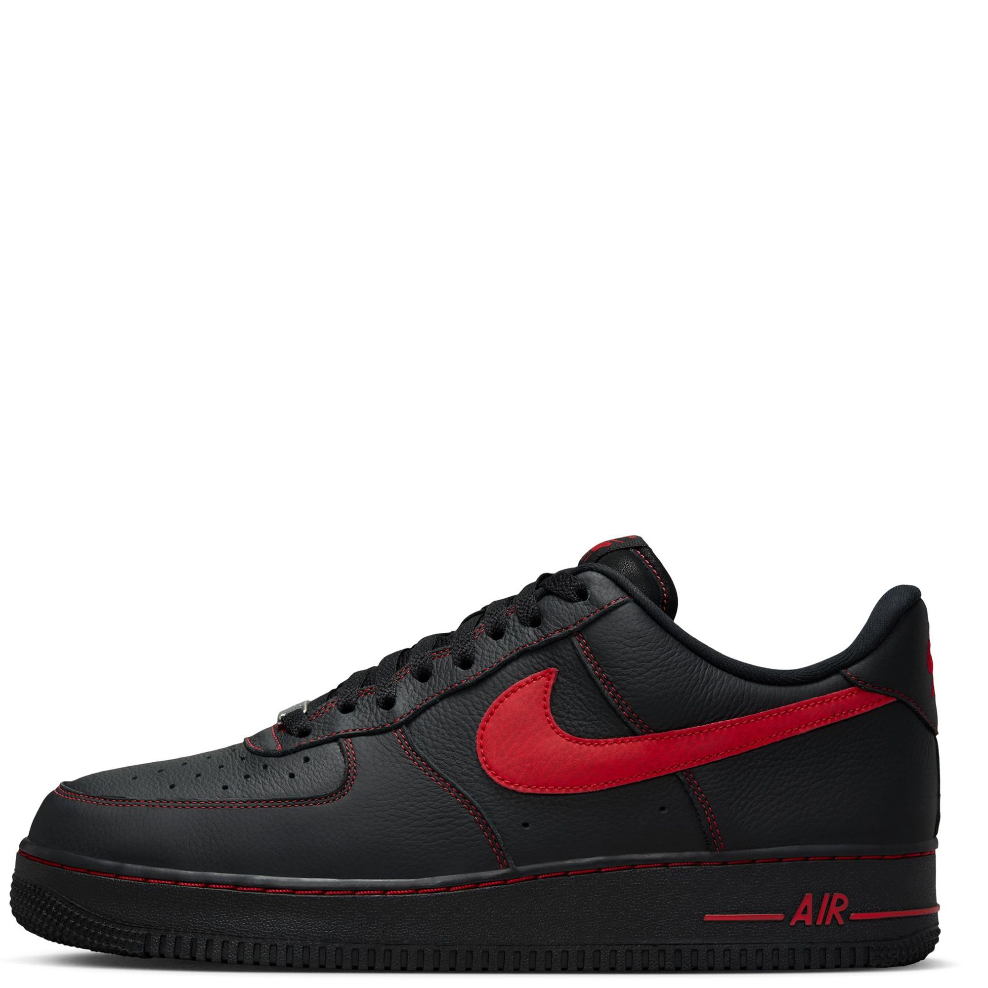 ⭐︎NIKE AIR FORCE 1 '07 ブラック/レッド ⭐︎ e414a022d35098275e55948000feb0