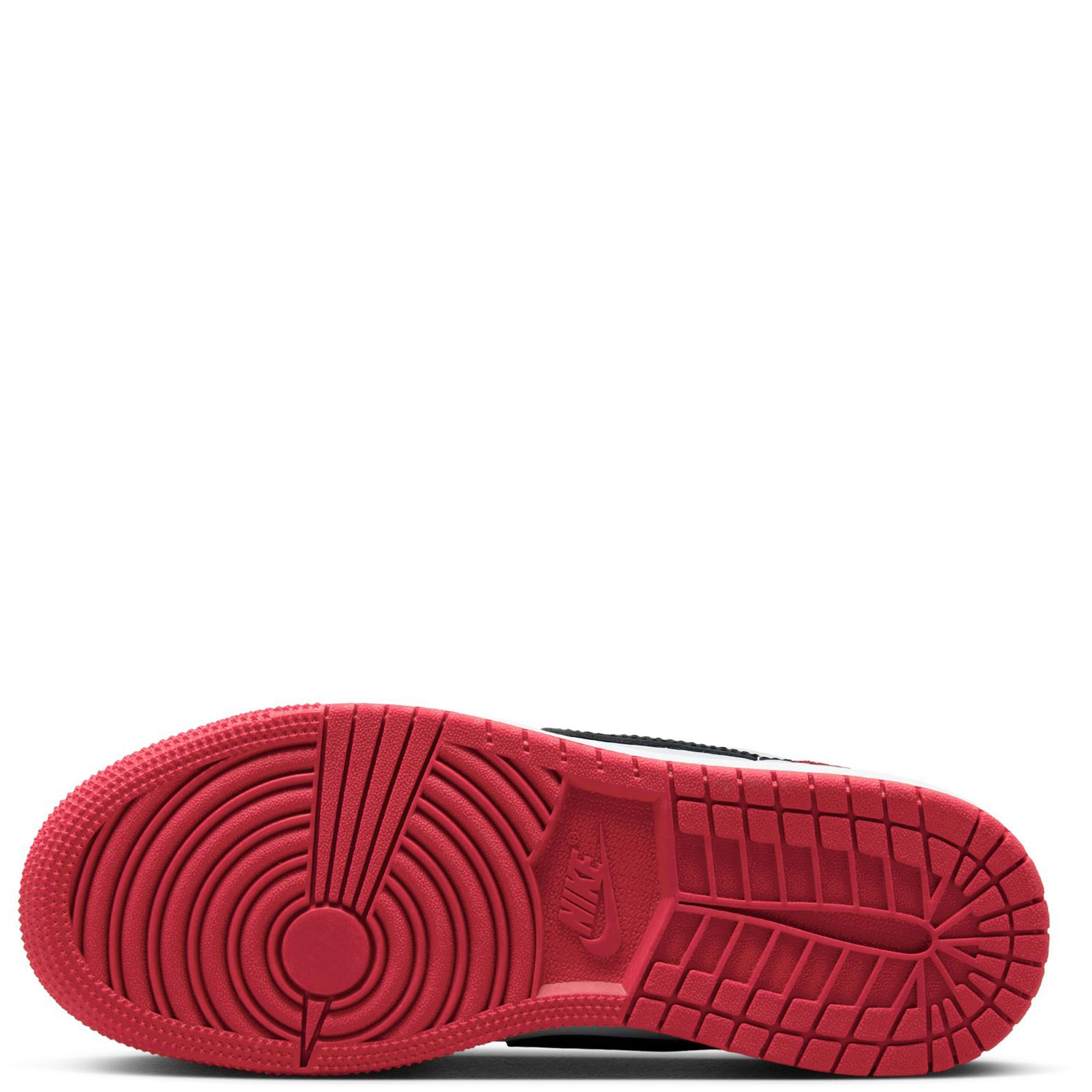 grade school jordan 1 og