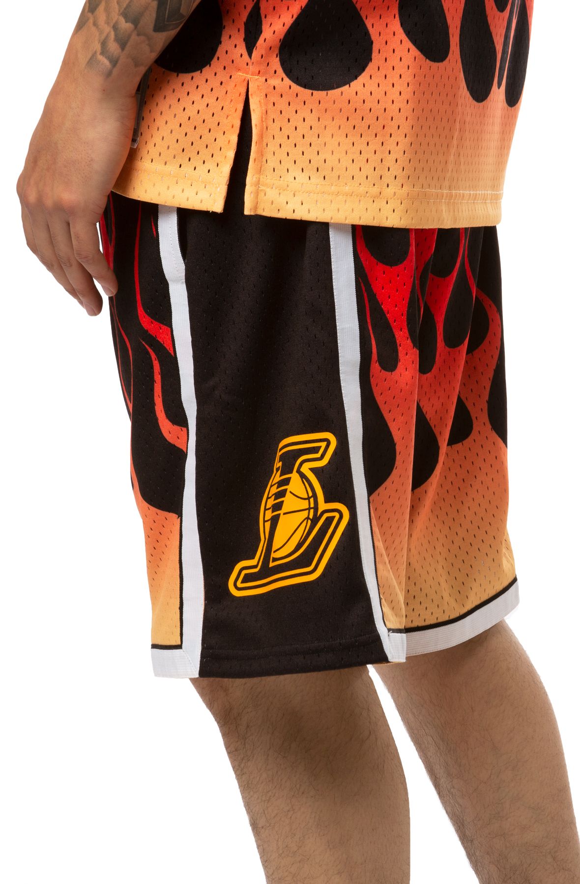 MITCHELL AND NESS Los Angeles Lakers Flames 2009-10 Swingman