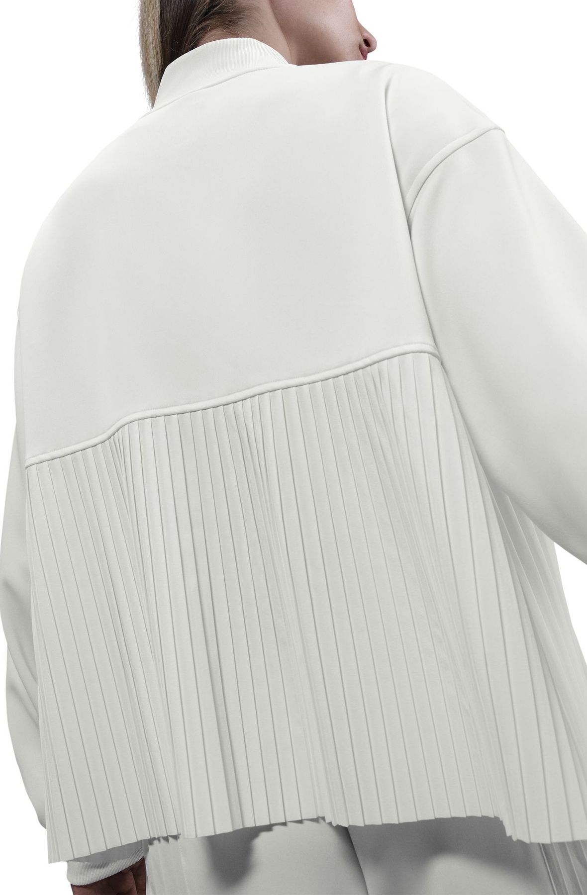 NIKE Sportswear Pleated Jacket IM7457 133 - Shiekh