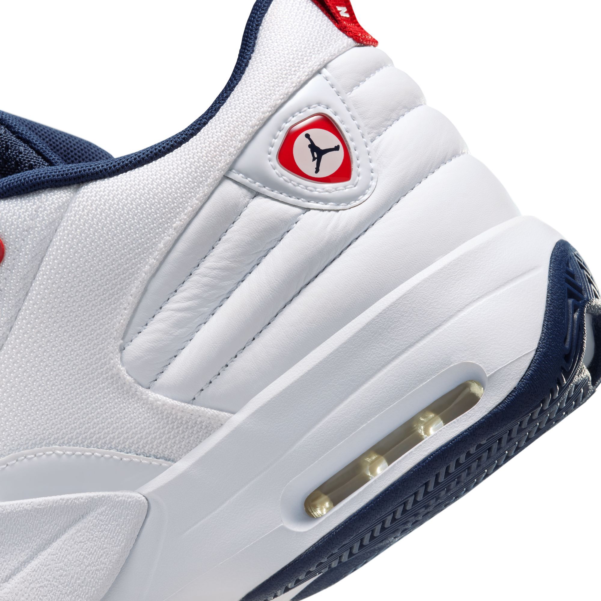NIKE JORDAN MAX AURA 6 WHT/MNNAVY 国内発送 JORDAN Max Aura 6 FQ8298 100 - Shiekh