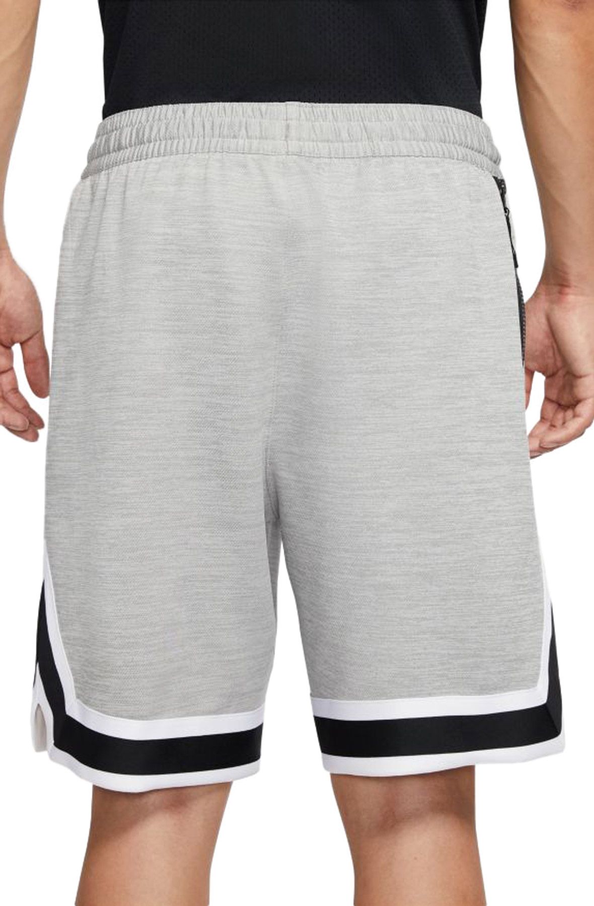 lakers therma flex shorts