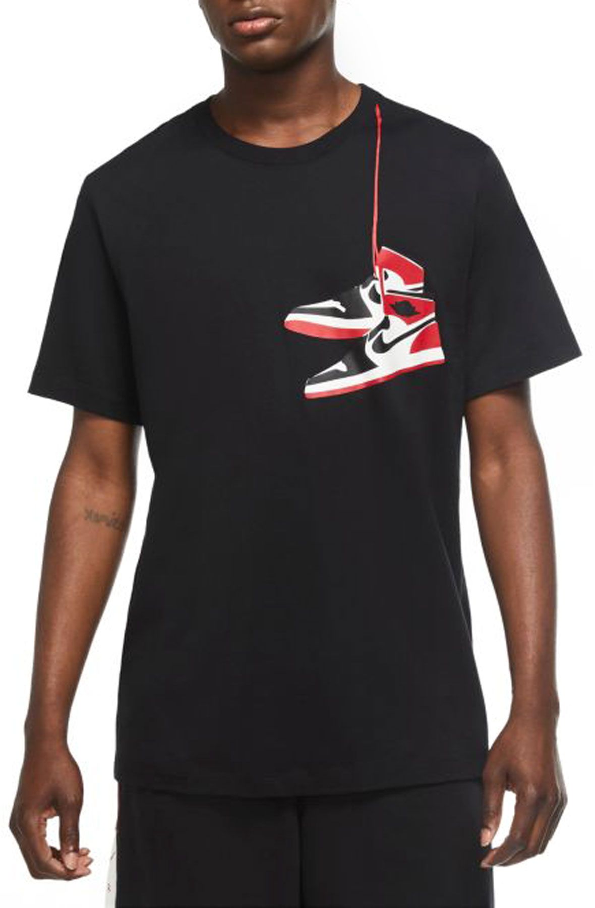 jordan aj1 shoe shirt