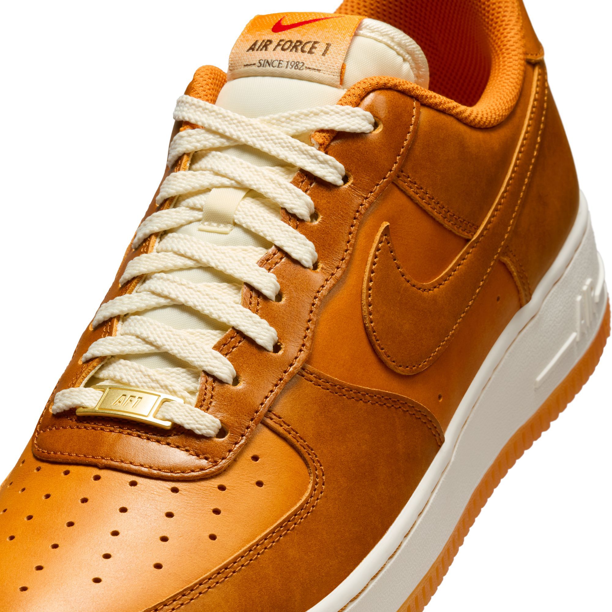 NIKE Air Force 1 '07 LV8 HQ3639 720 - Shiekh