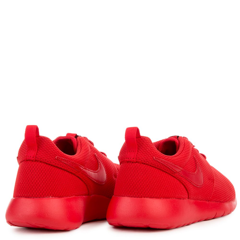 nike roshe one red