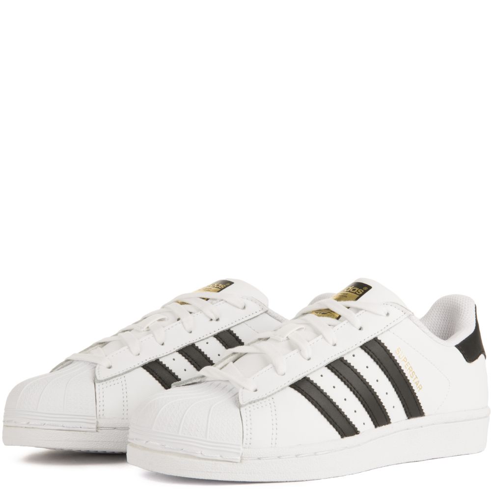 women's superstar casual sneakers