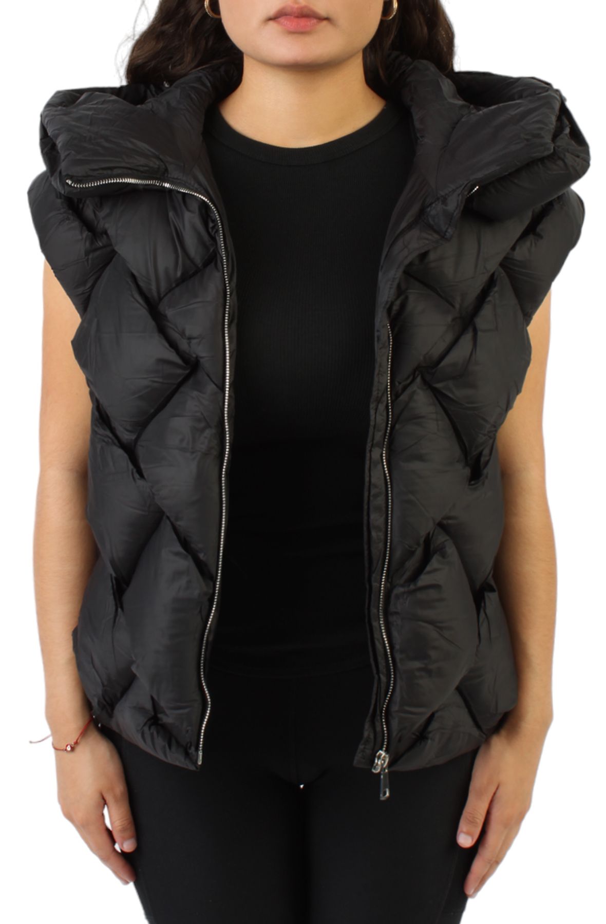 【ANGLAN】Quiliting Toggle Padded Vest AZALEA WANG Puffer Zip Vest PADDINGTON-BLACK - Shiekh