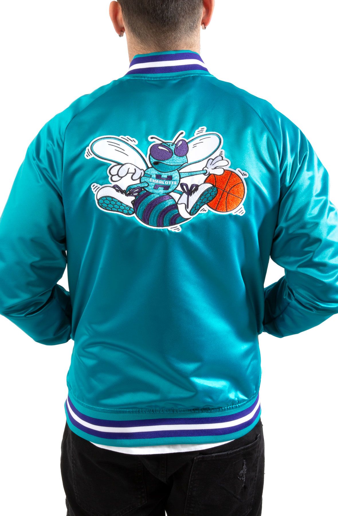 Mitchell & Ness M&N Lightweight Satin Jacket - Charlotte Hornets teal - S :  : Sports & Outdoors