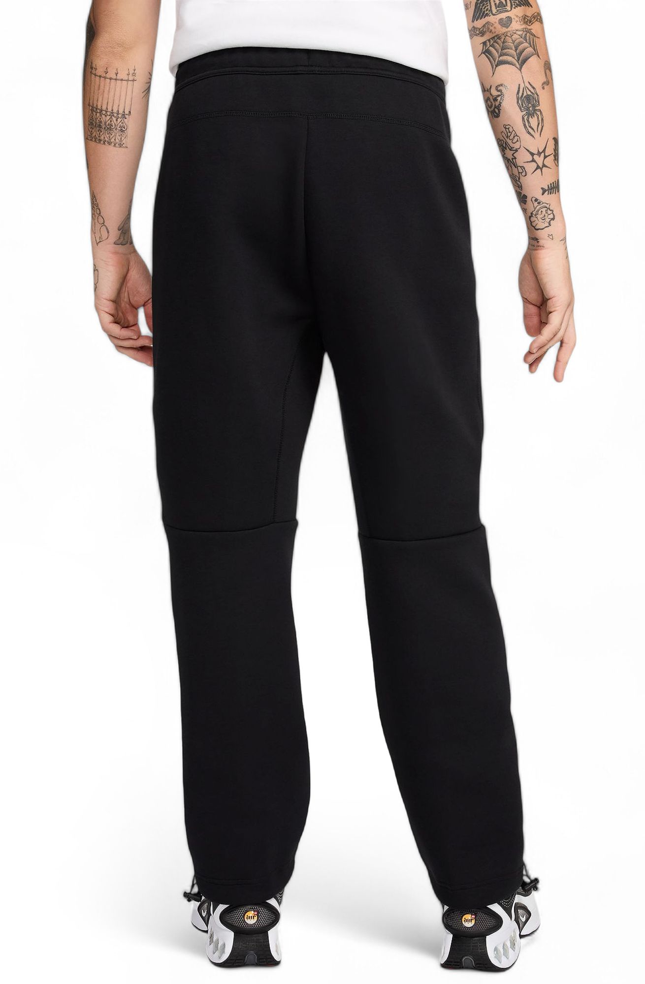 NIKE Fleece Open-Hem Pants HJ6533 010 - Shiekh