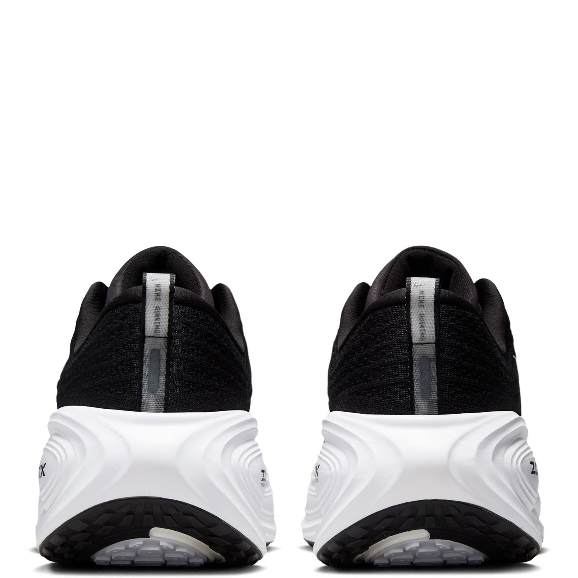 NIKE Vomero Plus HV8150 002 - Shiekh