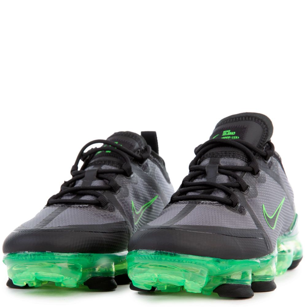 Mens Winter Nike Air VaporMax 2019 Sneakers University red